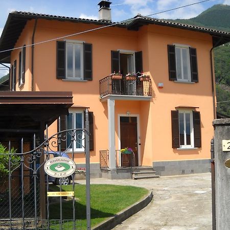 B&B 21 Канобио Екстериор снимка
